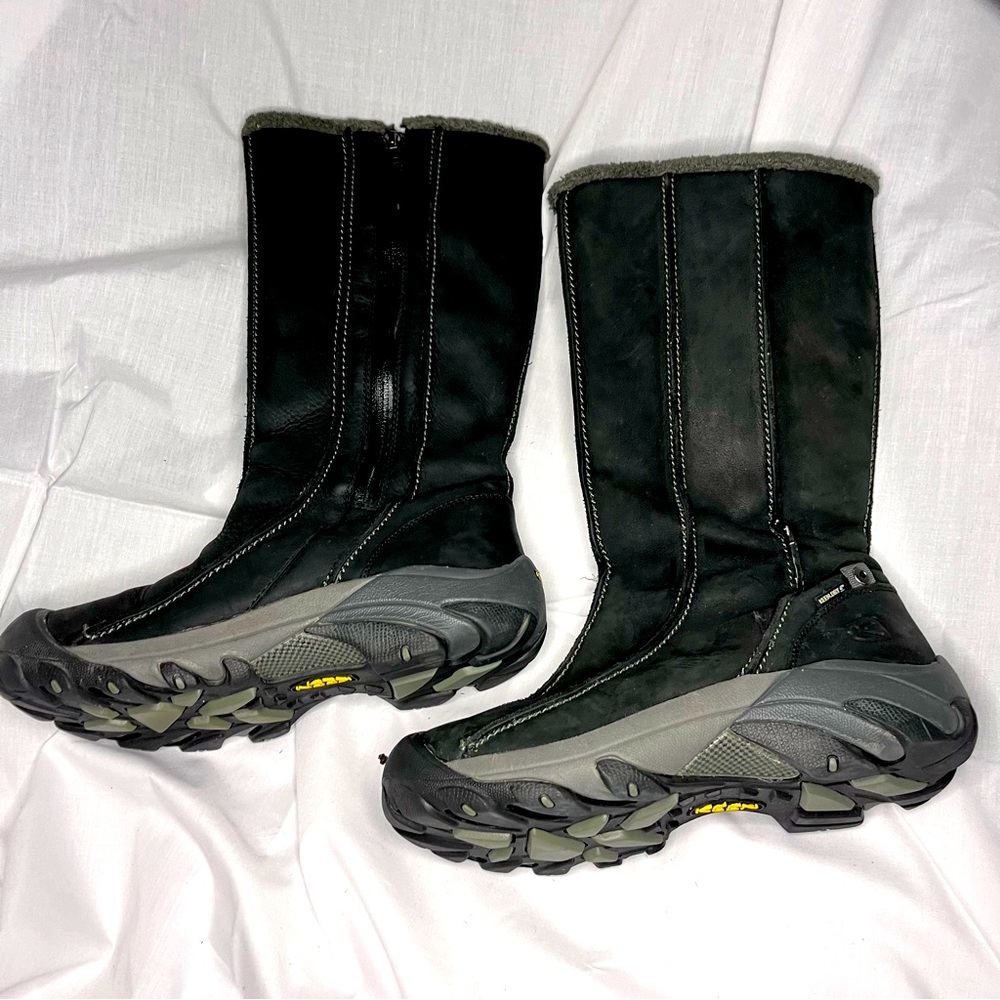 Keen Women’s Waterproof Mid-Calf Black Suede Boot Keen Dry Faux Boots Size 8.5